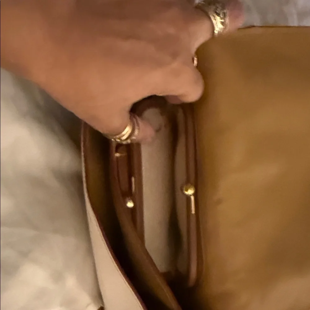 Coach Cream and Gold Floral Crossbody Bag - Picture 6 of 15